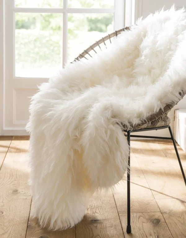 Pas Cher Magasin Soldes Blancheporte Tapis Poils Forme Peau De Bête 3