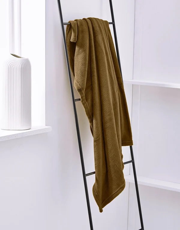 Blancheporte Plaid Polaire Toucher Peluche marque pas cher 3